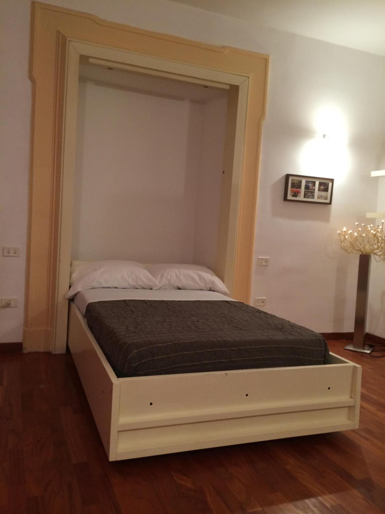 Anni Apartment Chiaia Napoli Eksteriør bilde