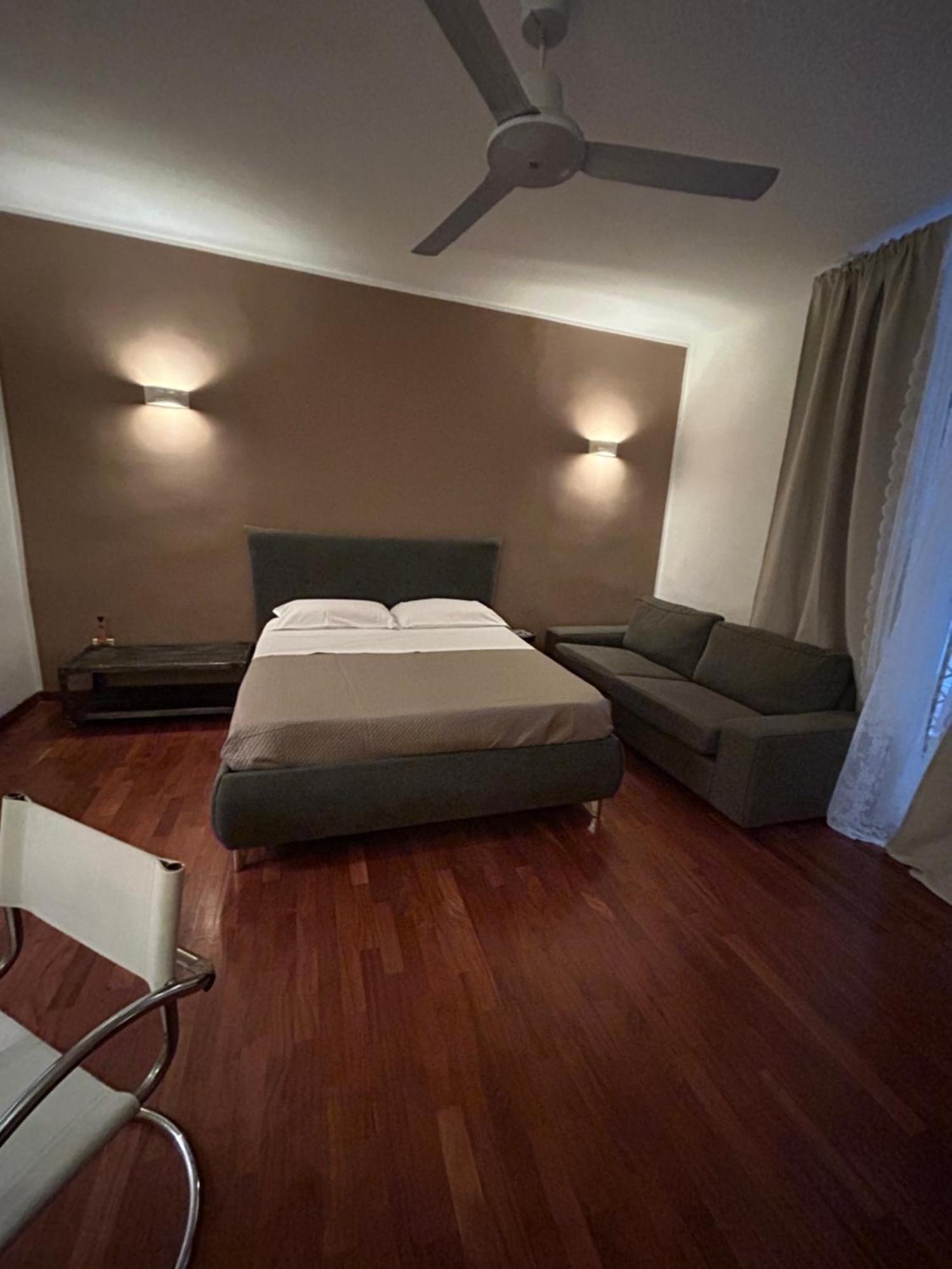 Anni Apartment Chiaia Napoli Eksteriør bilde